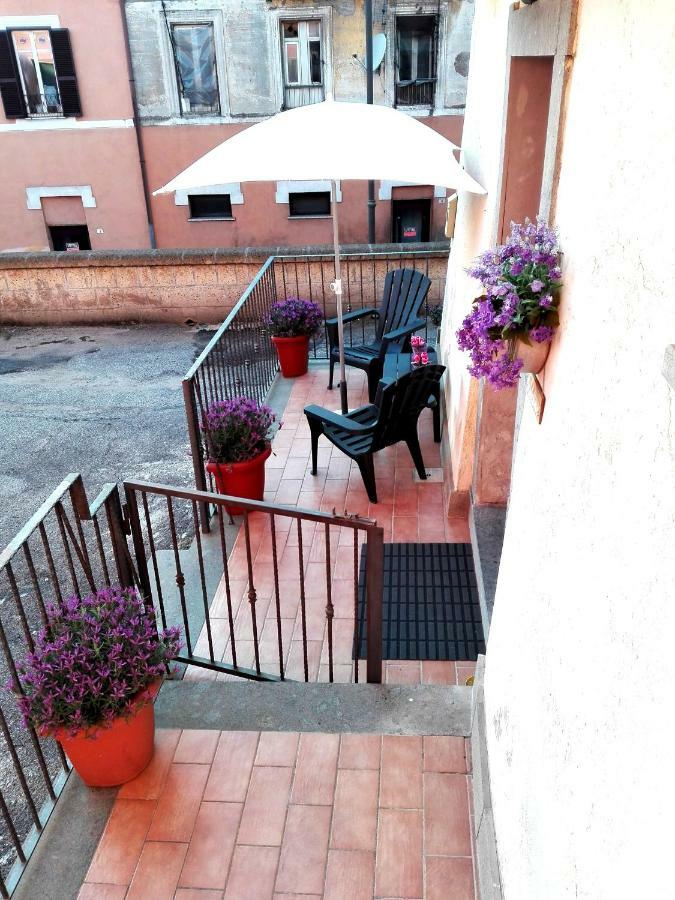 Il Palazzetto Sulla Francigena Apartamento Formello Exterior foto